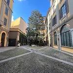 Comfortable And Quiet Sant\'Ambrogio Apartment